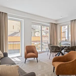 Apartment Mela's Holidays Near The Historic Center, Taormina