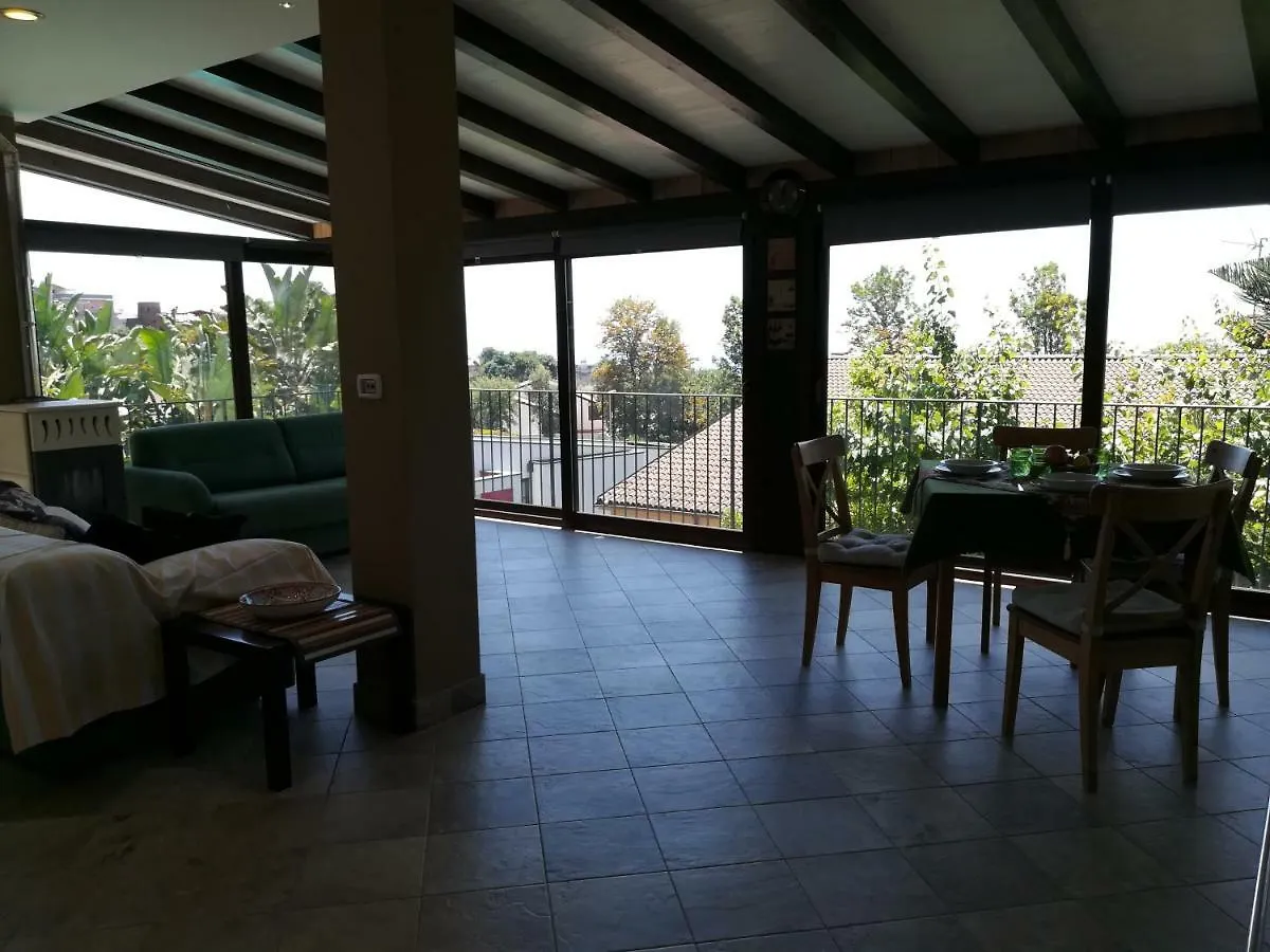 Lily House Villa Gravina di Catania